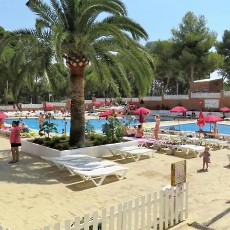 Con Piscina En * Salou